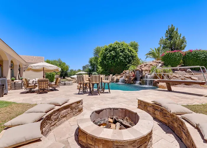 3 Mi To Dtwn Gilbert! W/ Shared Poolside Oasis Apartment
