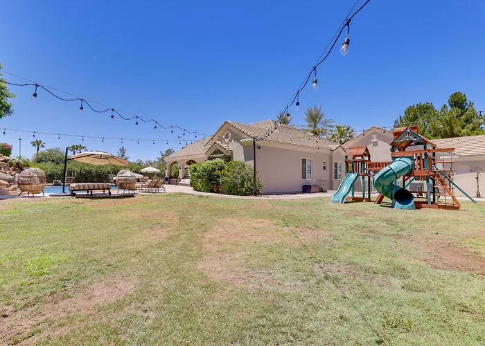 3 Mi To Dtwn Gilbert! W/ Shared Poolside Oasis